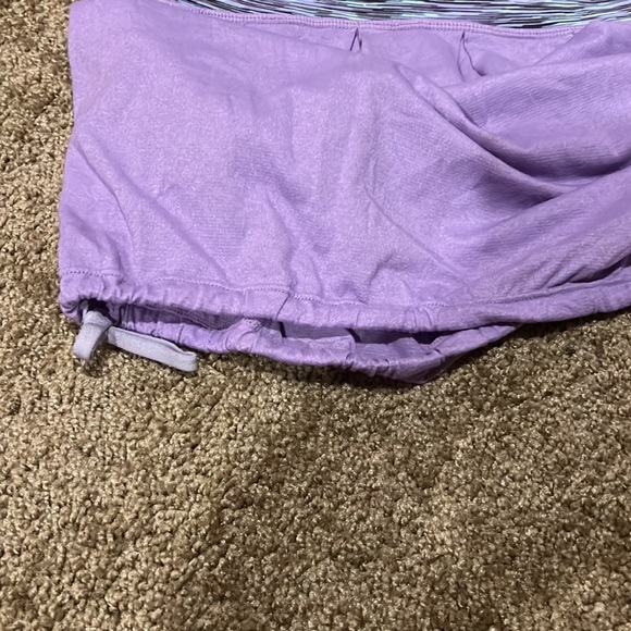 Lululemon tank with built in bra - Picture 3 of 3